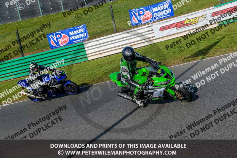 PJM Wedding Photography;enduro digital images;event digital images;eventdigitalimages;mallory park;mallory park photographs;mallory park trackday;mallory park trackday photographs;no limits trackdays;peter wileman photography;racing digital images;trackday digital images;trackday photos